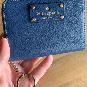 Dani Wellesley Dark Bluejay Wallet Keyring